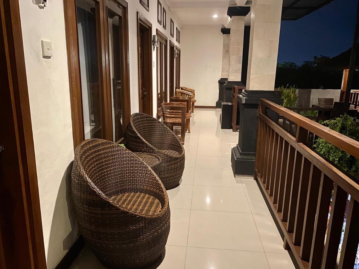 Dikubu Belong Seminyak Hotel Ngoại thất bức ảnh